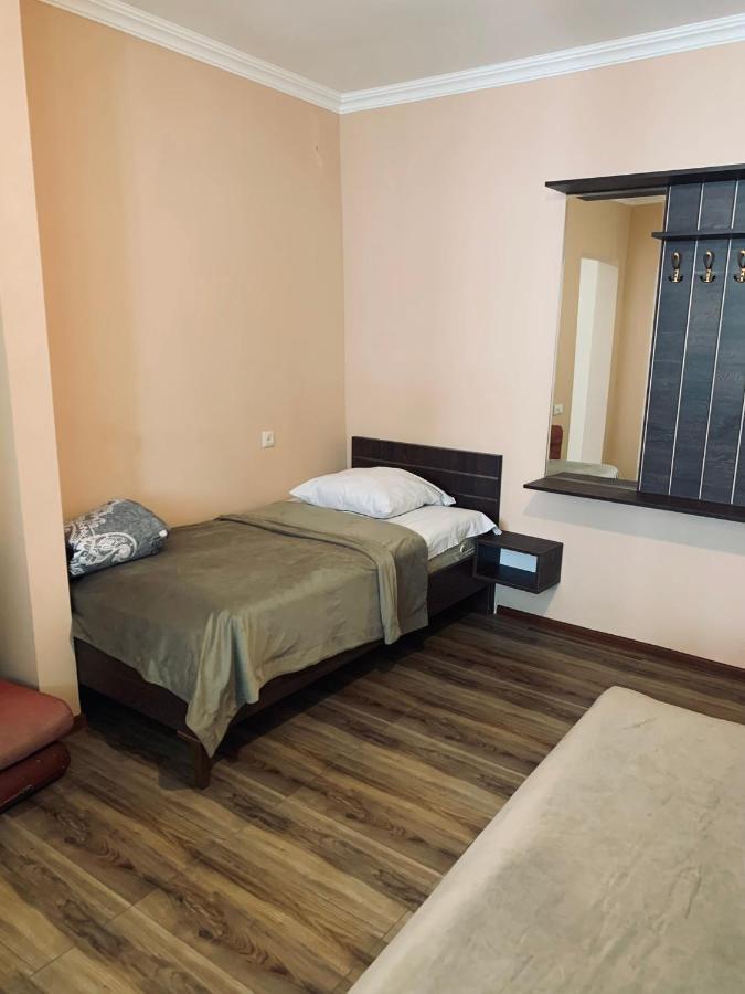 Ferienwohnung Ano'A Bordschomi Exterior foto