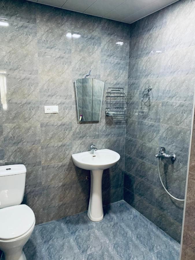 Ferienwohnung Ano'A Bordschomi Exterior foto