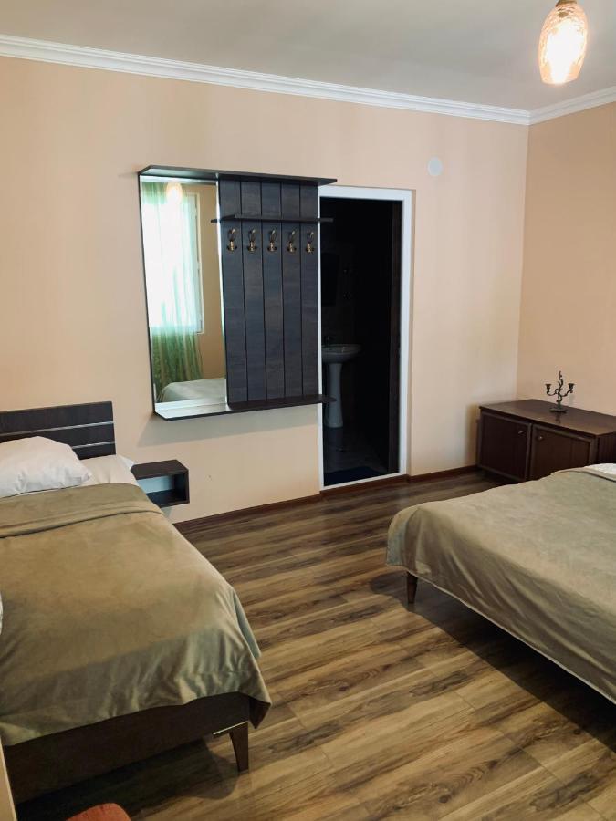 Ferienwohnung Ano'A Bordschomi Exterior foto