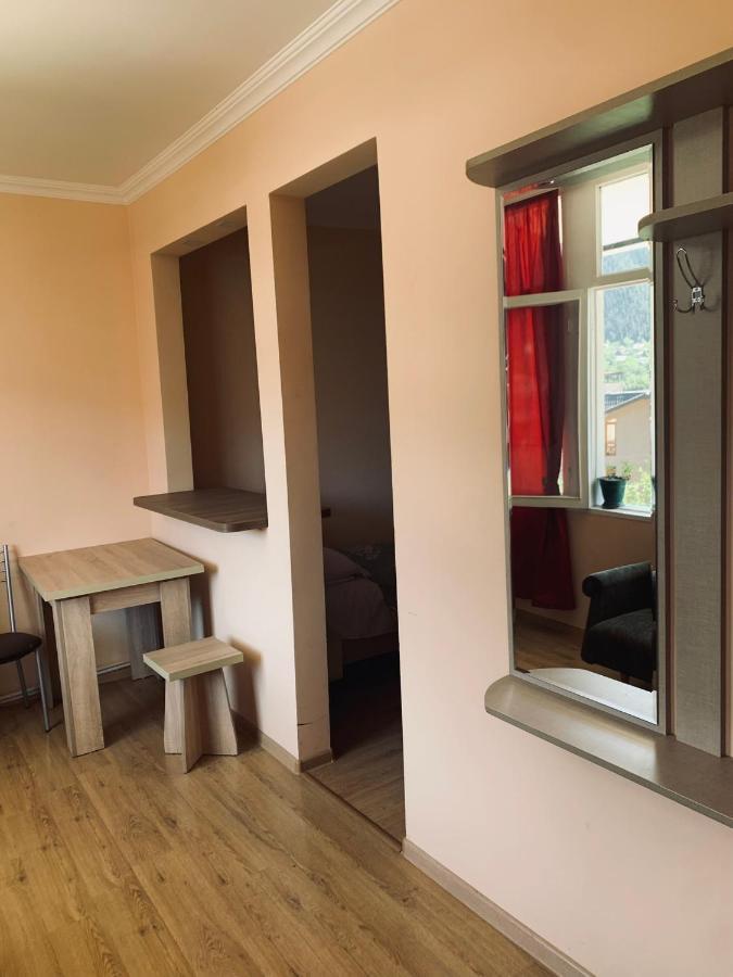 Ferienwohnung Ano'A Bordschomi Exterior foto