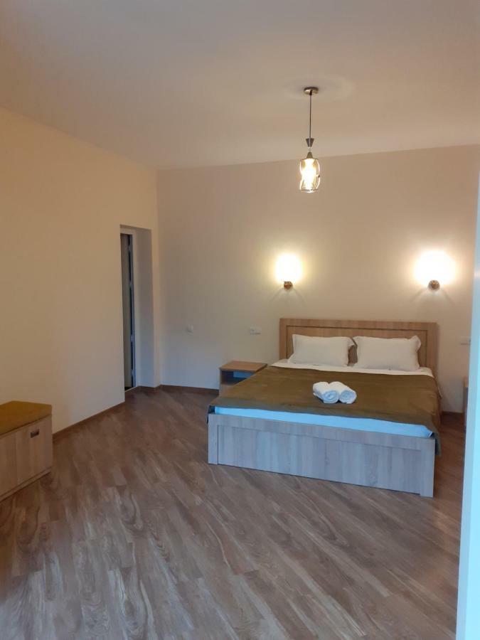 Ferienwohnung Ano'A Bordschomi Exterior foto