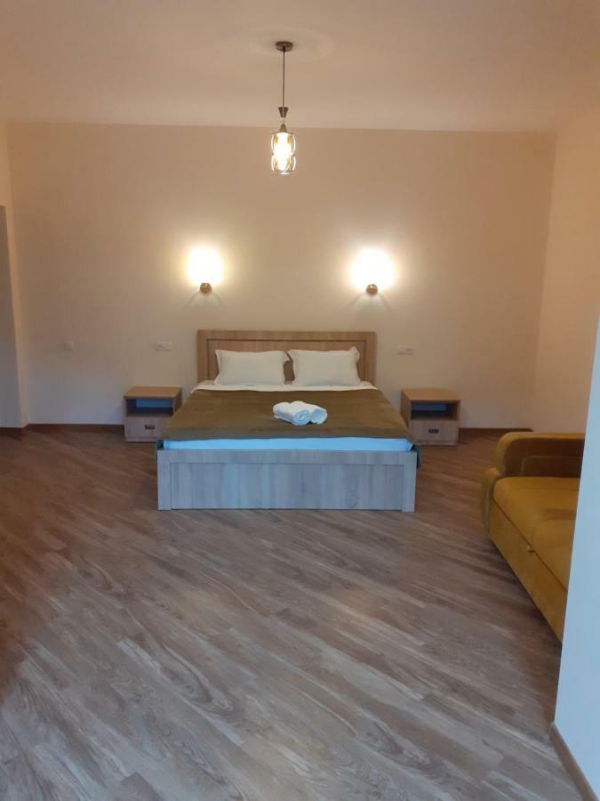 Ferienwohnung Ano'A Bordschomi Exterior foto