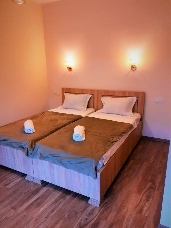 Ferienwohnung Ano'A Bordschomi Exterior foto