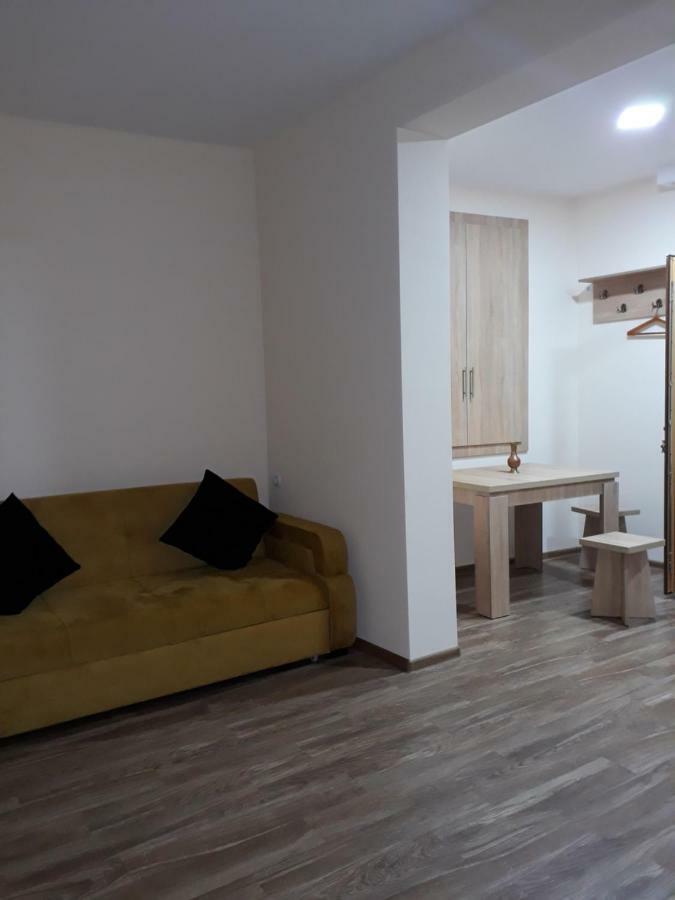 Ferienwohnung Ano'A Bordschomi Exterior foto